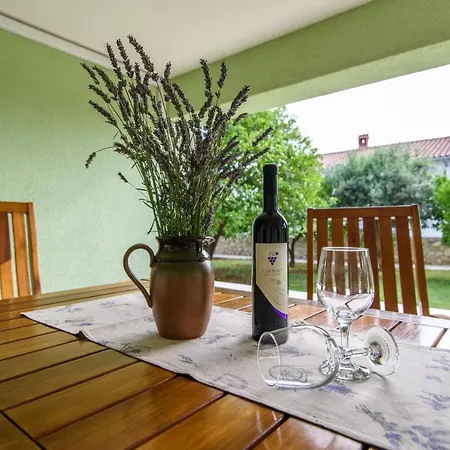 Apartments Dubravka Trogir Exterior photo