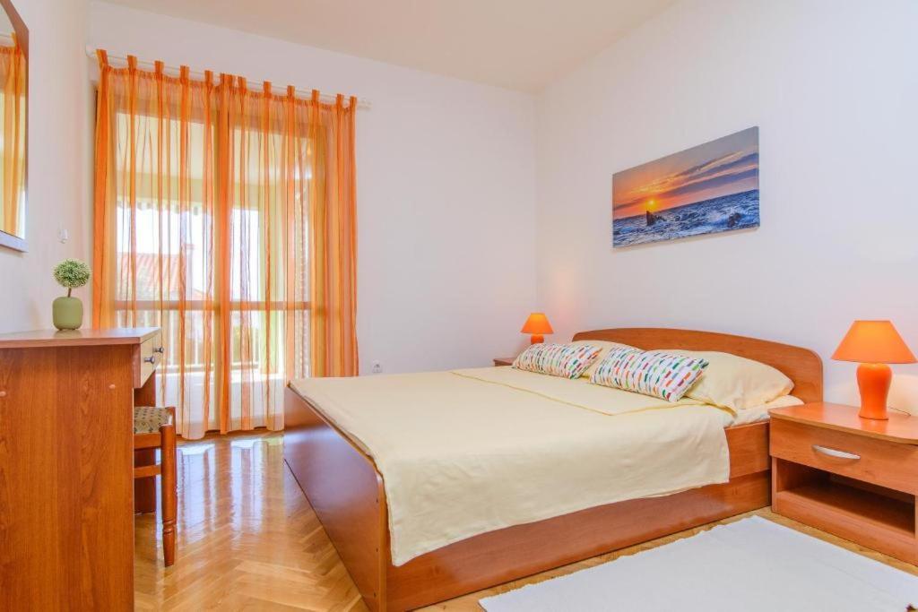 Apartment Dubravka Trogir