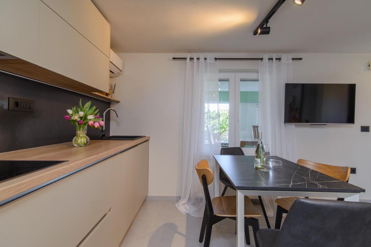 Dubravka Apartment *