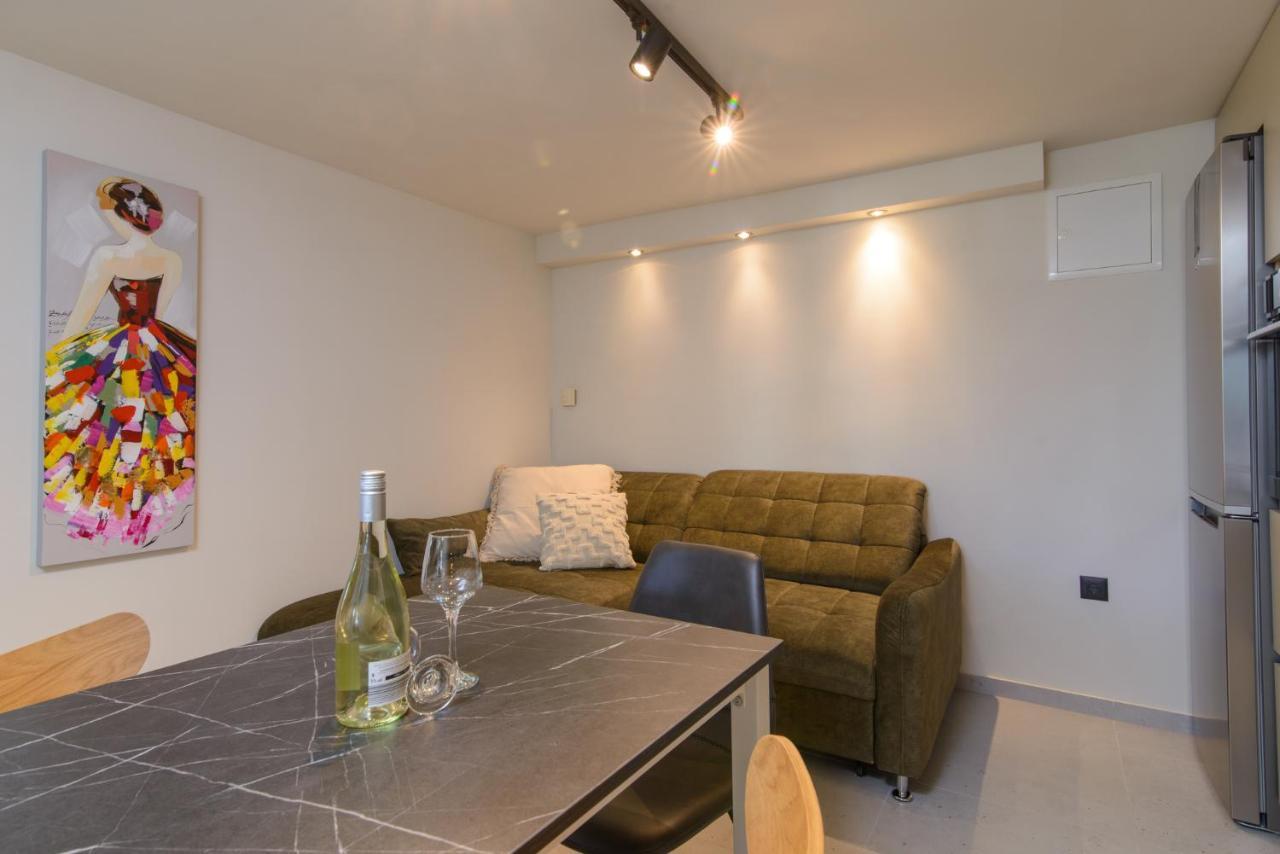 Dubravka Apartment *