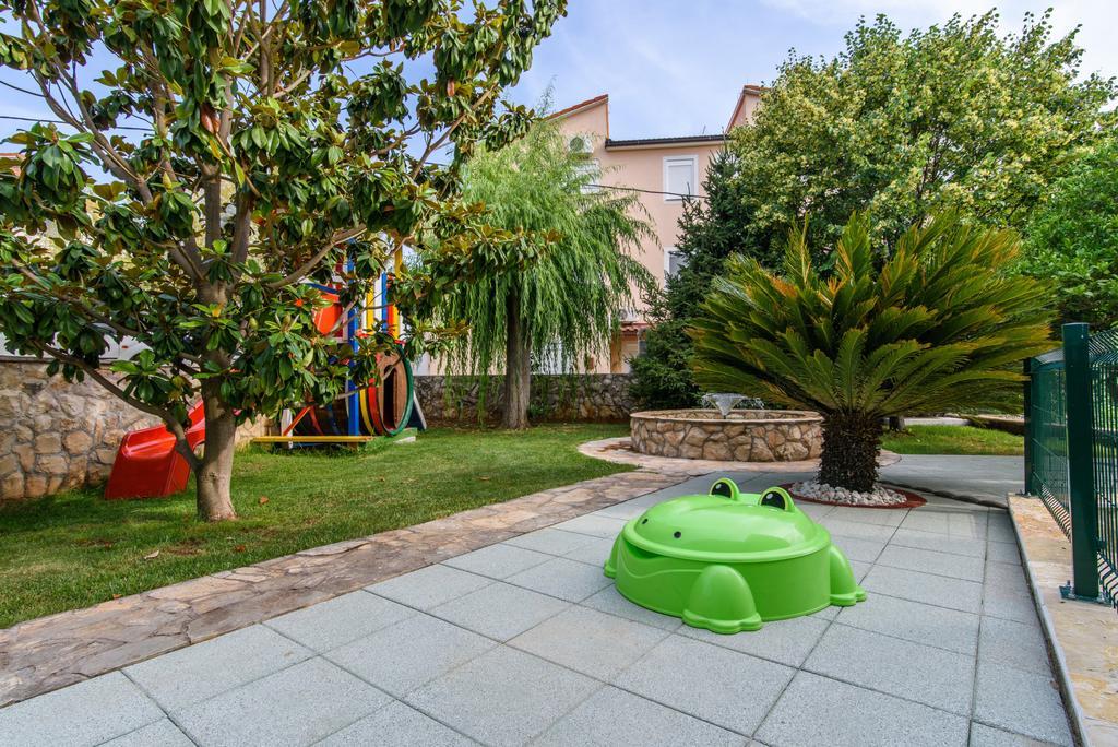 Dubravka Apartment Trogir