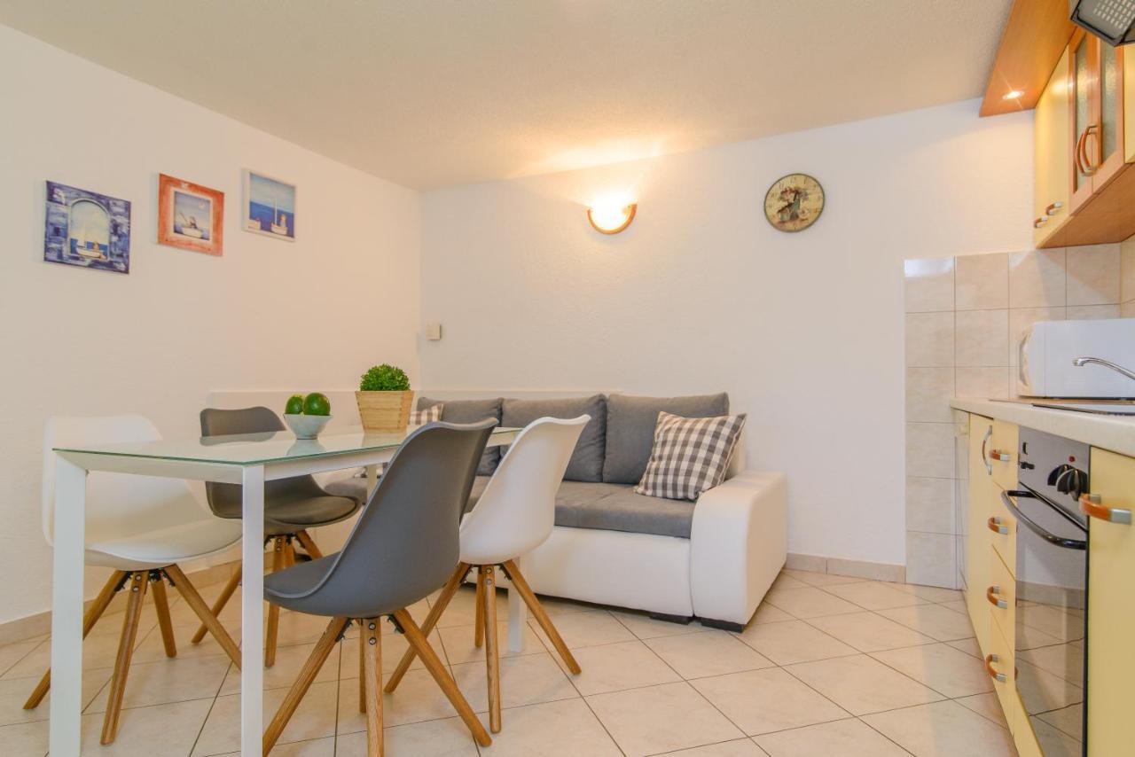 Dubravka Apartman Trogir